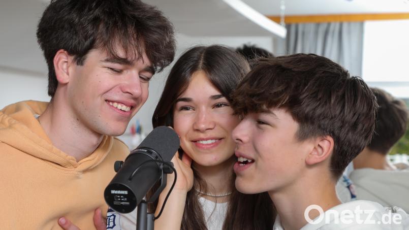 Die Geschwister Moritz, Veronika uns Xaver Bauer haben ihre eigene Band MVX gegründet. Am Freitag, 17. Mai, kam ihr zweites eigenes Lied &quot;Tanz mit mir&quot; raus. Bild: Wolfgang Steinbacher
