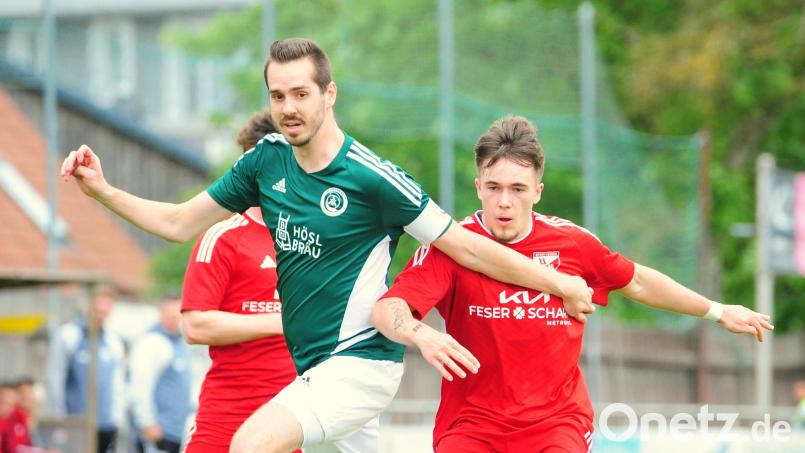Der auf die Zähne beißende Marco Kießling traf gegen Unterreichenbach zum 2:0-Endstand für den SV Mitterteich. Bild: Thomas Schrems