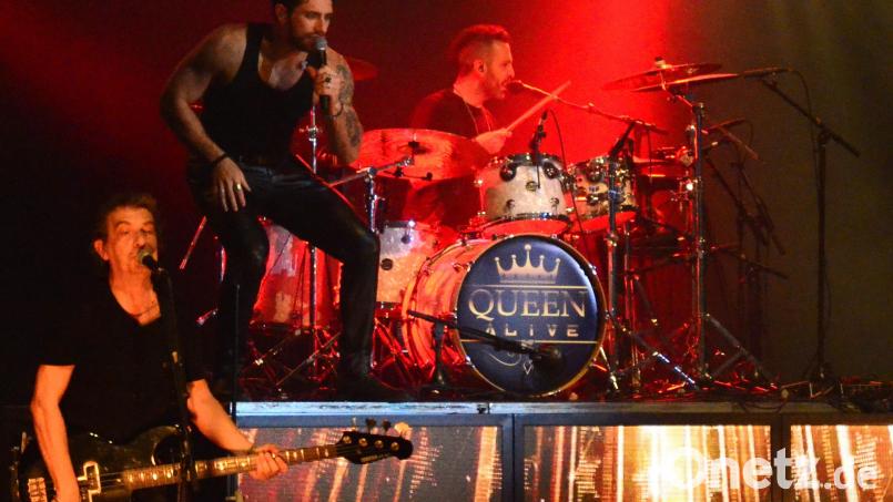 "Queen Alive" begeistern Weidener Publikum. Archivbild: Helmut Kunz