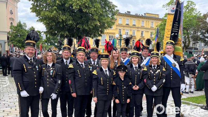 Die Abordnung des Bergknappenvereins Sulzbach-Rosenberg in Bad Ischl. Bild: Armin Kraus (ksa)
