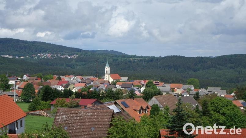 Die mit 458 Einwohnern (Stand 30. Juni 2023) kleinste Gemeinde im Landkreis Schwandorf ist seit 2008 schuldenfrei. Das soll auch in den nächsten Jahren so bleiben. Bild: mmj