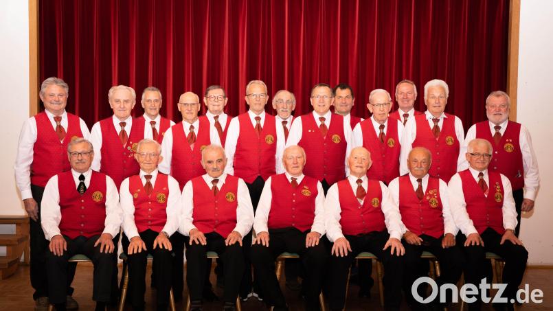 Der Seugaster Schützenchor feiert sein 50-jähriges Bestehen. Er wünscht sich zum Jubiläum Sängernachwuchs, um den Fortbestand zu sichern. Bild: Christian Schwirzer/exb