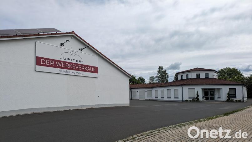 Die Firmenzentrale der Jupiter Shirt GmbH in Tirschenreuth ist geschlossen. Bild: pz