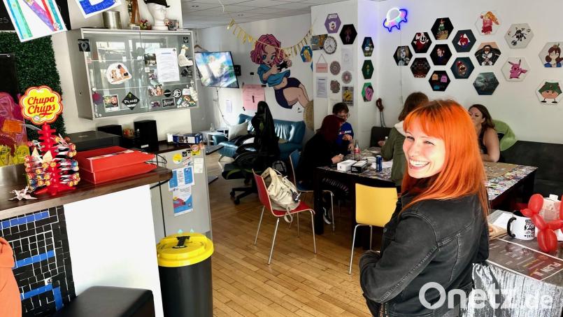 Denise Schatzkowski und der Jugendtreff Plan B in Weiden bieten Jugendlichen einen geschützten Raum, um sich zu entfalten und sich auszutauschen – auch zu politischen Themen. Bild: Gabi Schönberger