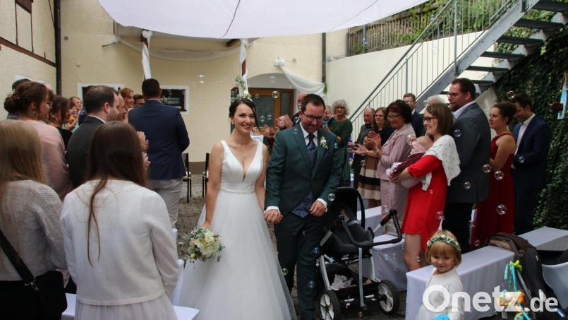 Der Standesbeamte heiratet selbst: Auch Andreas Rodler aus Pressath hat den Nachnamen seiner Frau angenommen. Archivbild: sne