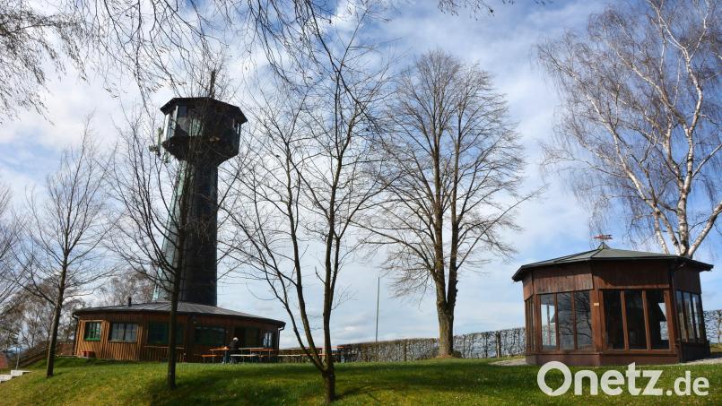 Unbekannte sind in der Nacht auf Freitag in den Grenzlandturm bei Bad Neualbenreuth eingebrochen. Archivbild: jr