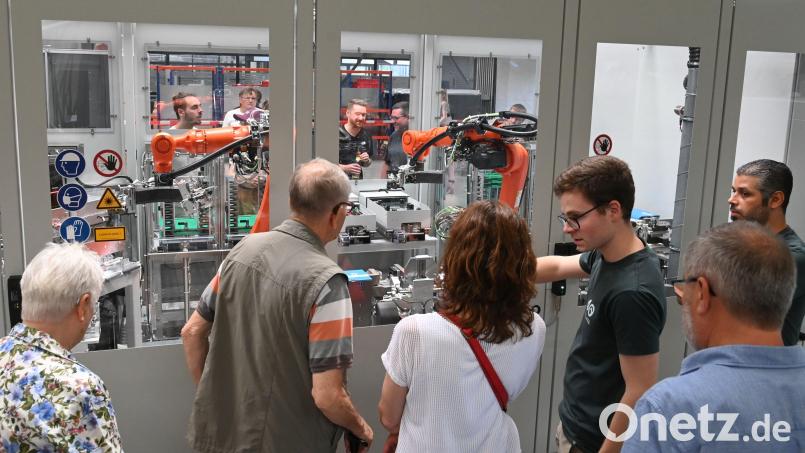 Die &quot;Robox&quot; ist ein intelligentes Zeilensystem der Baumann Automation, standardisiert in Mechanik, Elektrik und Software. Und sie kann je nach Kundenanforderung beliebig erweitert werden. Bild: gf