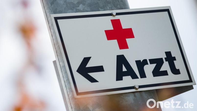 Wo geht&#039;s hier bitte zum Arzt? Die bayerische Staatsregierung will die Quote für Landärzte erhöhen. Bild: Tom Weller/dpa