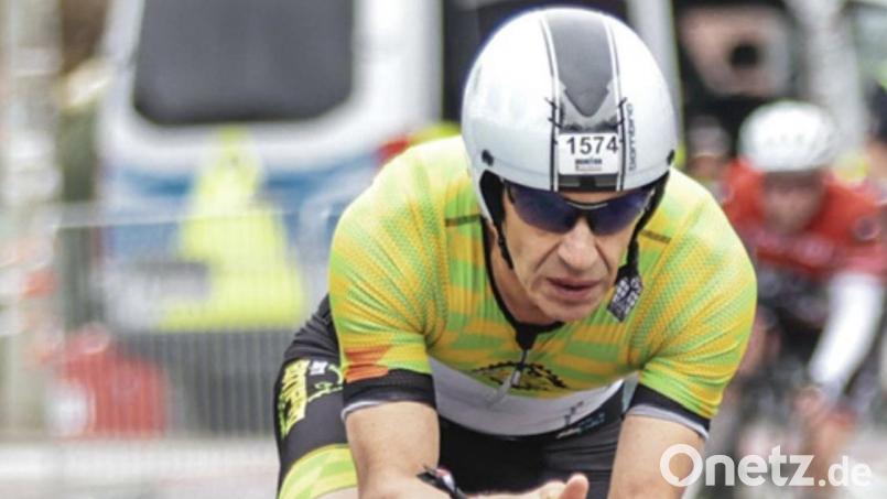 Lothar Richthammer auf dem Rad in Hamburg. Bild: Sportfotograf