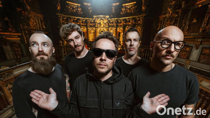 Gitarrist &quot;Moik&quot; (Zweiter von rechts) der Band Emil Bulls ist zu Gast im Podcast &quot;Kulturkiosk&quot;. Bild: Janis Hinz