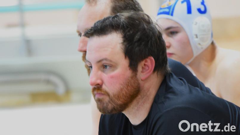 Die Weidener Wasserballer, im Bild Trainer Sean Ryder, treten beim Final Four in Stuttgart ersatzgeschwächt an. Archivbild: G. Büttner
