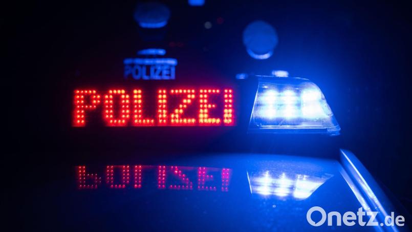 Bei Kontrollen in Speichersdorf zog die Polizei mehrere Verkehrsteilnehmer aus dem Verkehr. Symbolbild: Marijan Murat/dpa