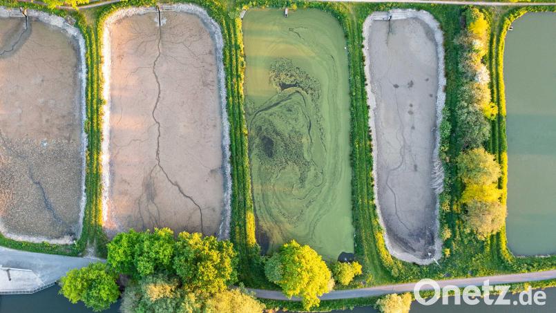Das Luftbild der Weiher nahe Wolfringmühle gehört zu den Favoriten von Josef Merkl. Es zeigt eindrucksvoll das Farbenspiel, das die Gewässer bieten. Bild: Josef Merkl/exb