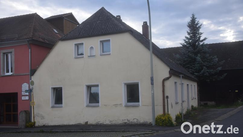 Das Mattlhaus wird abgerissen. Was danach kommt, muss der Gemeinderat erst festlegen. Bild: fz