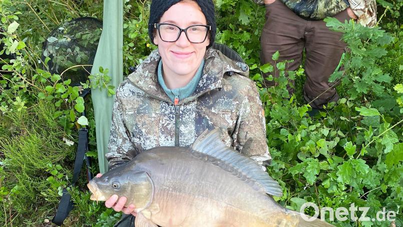 Katrin Jobst ist die Fischerkönigin des Fischereivereins Grafenwöhr. Bild: rgr/exb