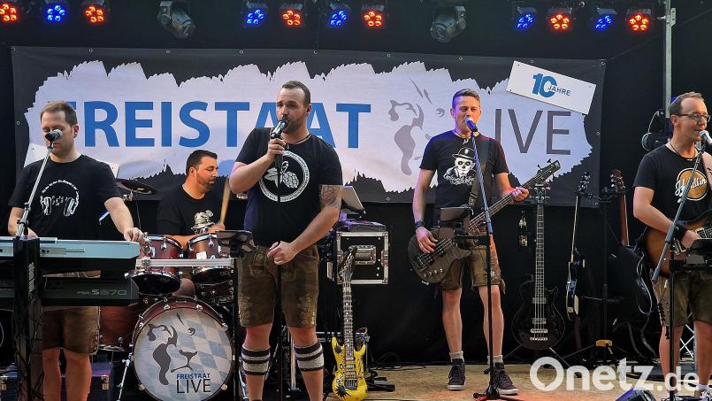 Die Partyband Freistaat live rockt auch heuer wieder das Markt- und Bürgerfest in Kohlberg am 21. Juli. Archivbild: R. Kreuzer