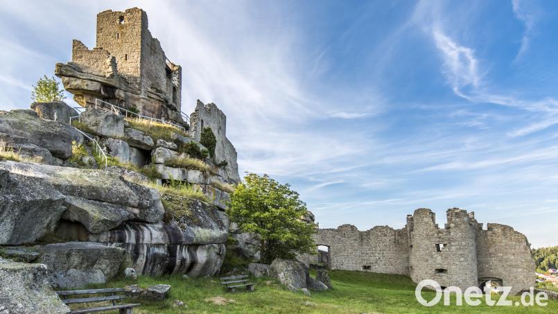 Als sie die Burg Flossenbürg besichtigen wollte, stürzte eine Frau in die Tiefe und verletzte sich schwer. Archivbild: Oberpfälzer Wald/Thomas Kujat/exb