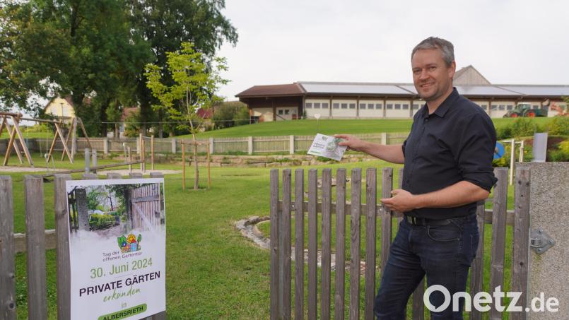 Der Albersriether Dorfsprecher Andreas Bodensteiner lädt für den kommenden Sonntag zum Blick hinter die Gartenzäune ein. Bild: fvo