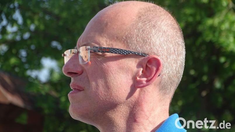 Der im Rathaus die Verwaltungsgeschäfte leitende Thomas Rambach wird zum Jahreswechsel die Gemeinde Fensterbach verlassen und sich neuen Aufgaben in Ebermannsdorf zuwenden. Bild: Houschka