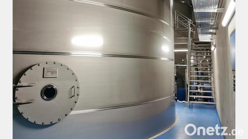 Guckloch aufs Oberviechtacher Trinkwasser: Beim &quot;Tag der offenen Tür&quot; am 28. Juni gibt es Einblicke in das neue Wasserwerk Galgenberg. Bild: Portner