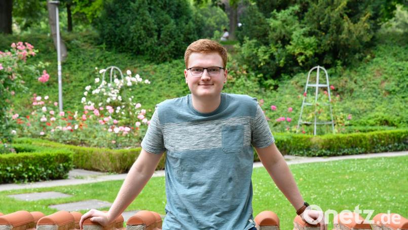 Raphael Junkes hat mit 878 Punkten das beste Abitur in Amberg geschrieben. Bild: Petra Hartl