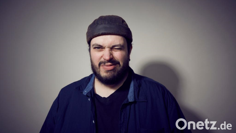 Liedermacher Mathias Kellner zu Gast in Schwandorf Bild: Severin Schweiger/exb