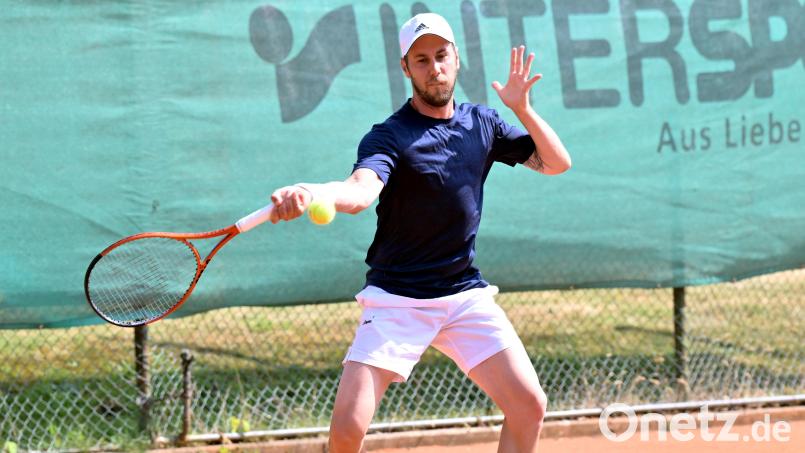 Der Österreicher Pascal Brunner schlägt auch in dieser Saison für den TC Amberg am Schanzl auf. Bild: Hubert Ziegler