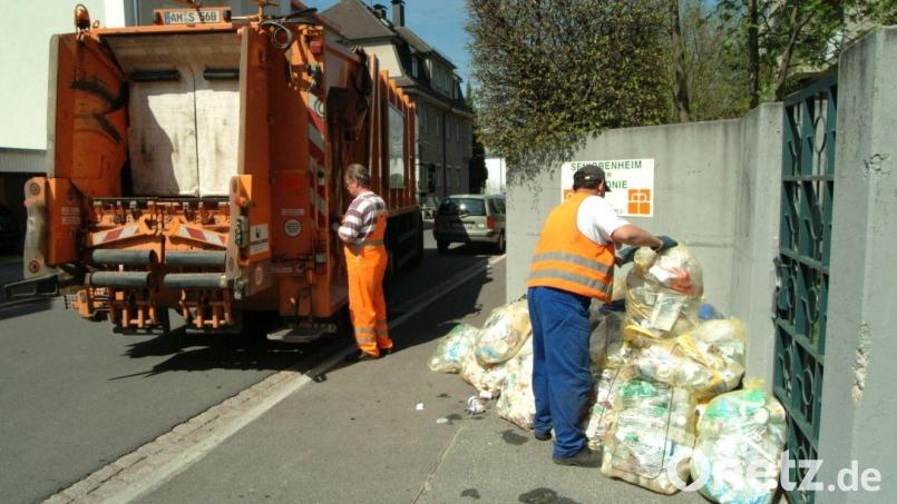 Wertstoffe: Die Dualen Systeme bedienen sich bei der Erfüllung ihrer Aufgaben der Firma Lober. Sie sammelt, transportiert und verwertet das DSD-Material grundsätzlich in eigenem Namen und auf eigene Rechnung Symbolbild: Hartl