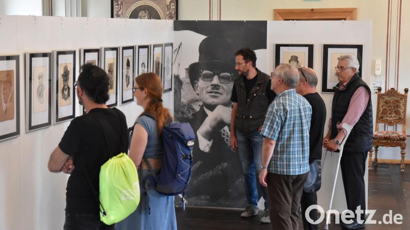 Die Ausstellung &quot;Pfreimder Gesichter&quot; ist noch bis zum 28. Juli im Bürgersaal zu sehen. Bild: Maria Ostler-Scharl/exb