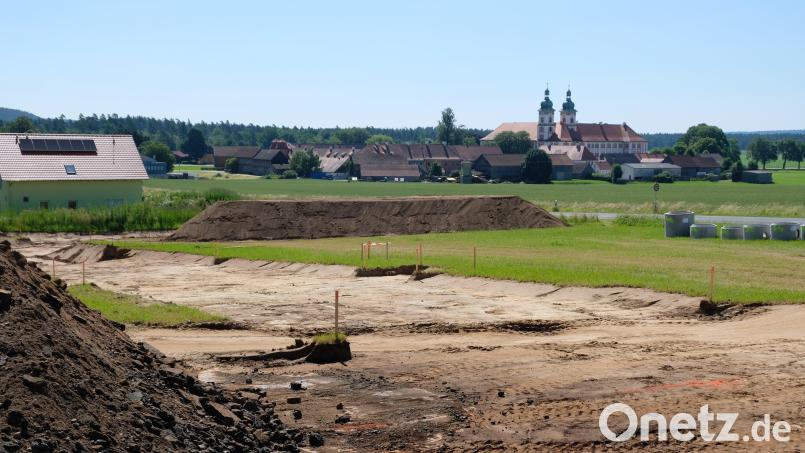 Im Speinsharter Baugebiet Krummacker hat die Erschließung des dritten Bauabschnittes begonnen Bild: do