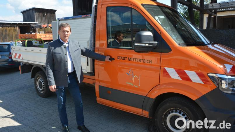 Der Bauhof ist Wolfgang Stark ans Herz gewachsen, ein letztes Mal sah er sich vor seinem Ruhestand nochmals um. Bild: jr