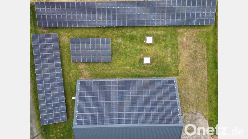 Die PV-Anlage zur Wasseraufbereitung in Haidmühle bei Altenstadt/WN. Luftbild: Dominik Dannhäußer/exb