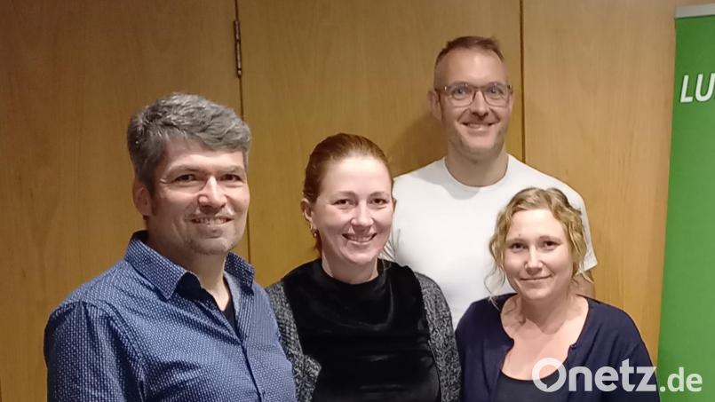 Der neue Vorstand des Ortsverbandes mit Kreissprecher Harald Neumann (von links), Sonja Widiker, Sascha Rusche und Alica Rusche. Bild: exb/Bündnis 90/Die Grünen