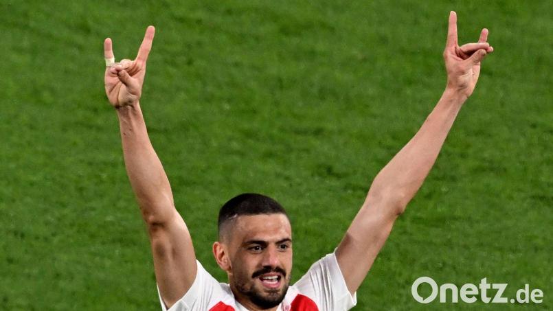 Merih Demiral hat die Wolfsgruß-Debatte ausgelöst. Bild: Hendrik Schmidt/dpa