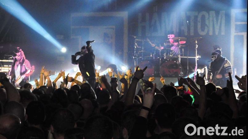 Wie die Band "Hämatom" in den Sozialen Medien mitteilte, ist ihr Bassist "nach kurzer schwerer Krankheit" verstorben. Archivbild: hai