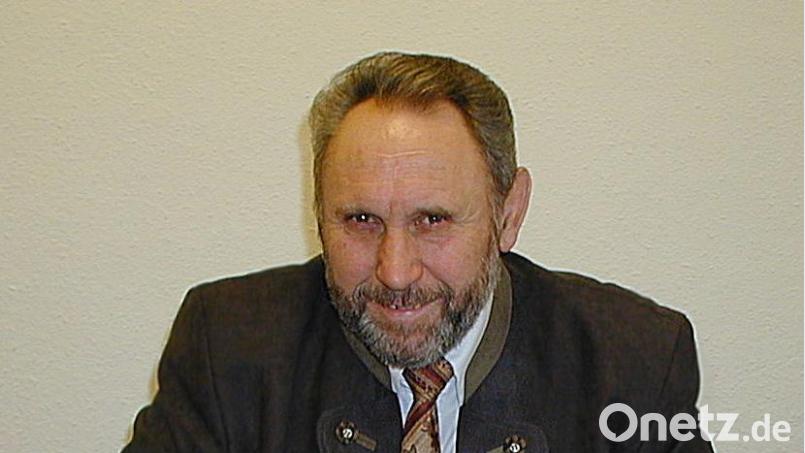 18 Jahre lang saß Ludwig Heinl am Schreibtisch des Bürgermeisters der Gemeinde Etzelwang. Archivbild: ds
