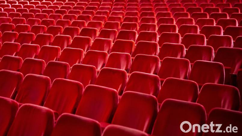 Oberpfälzer Festspiele erhalten künftig mehr finanzielle Unterstützung vom Bezirk. Symbolbild: Monika Skolimowska/dpa