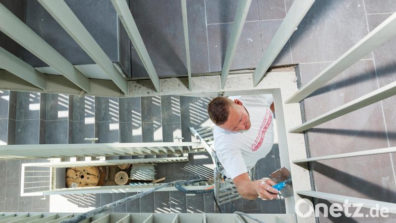 Angespannte Lage bei den Handwerkern: Mit Blick auf das vergangene Jahr hat sich die Gesamtsituation im zweiten Quartal nun auch im Ausbaugewerbe eingetrübt. Bild: Katharina Teubl