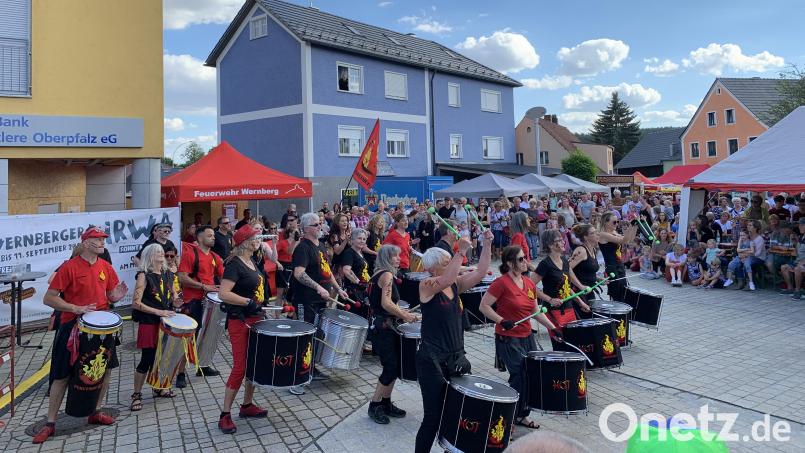 Die Gruppe &quot;Jalapenos Percussion&quot; sorgt auch in diesem Jahr beim Bürgerfest in Wernberg-Köblitz für Stimmung. Archivbild: Konrad Kiener/exb