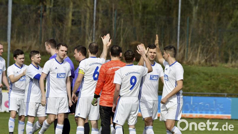 Beim Heimspiel des TuS Schnaittenbach gegen den FC Weiden-Ost erfolgt am Freitagabend der Startschuss für die neue Bezirksliga-Saison 2024/25. Archivbild: Hubert Ziegler