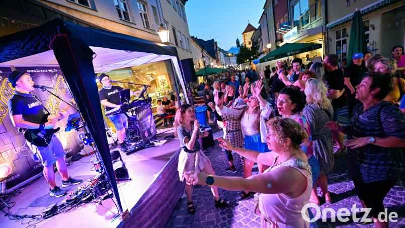 Eine tolle Stimmung herrschte auf dem Rawetzer Altstadtfest. Bild: Florian Miedl