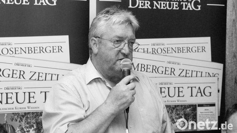 Der langjährige AZ-Ressortleiter Erich Lobenhofer ist im Alter von 67 Jahren verstorben. Archivbild: Petra Hartl
