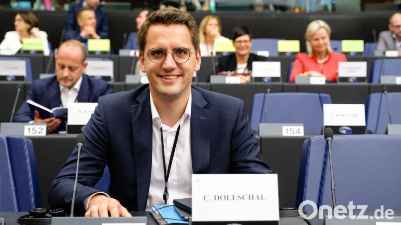 Christian Doleschal im Europaparlament. Bild: Martin Lahousse/exb