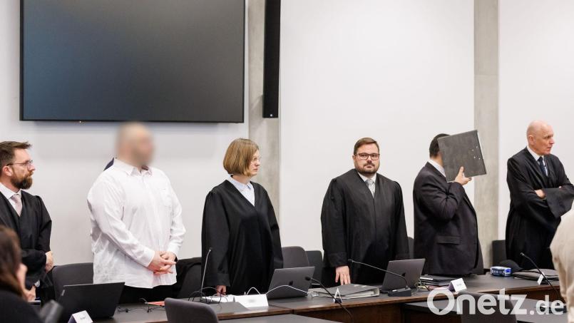 Nach mehr als dreieinhalb Monaten endete der Prozess gegen die beiden Angeklagten. (Archivbild) Bild: Daniel Karmann/dpa