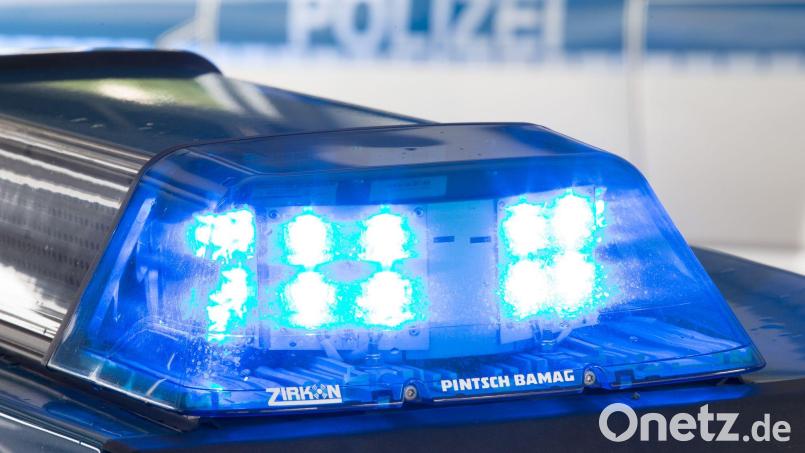 In Amberg stoppte die Polizei einen betrunkenen Pedelec-Fahrer. Symbolbild: Friso Gentsch/dpa