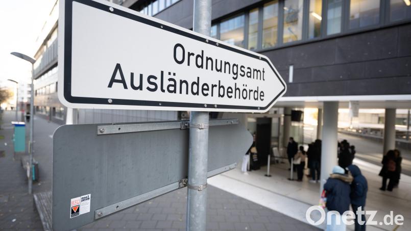 Neue Möglichkeiten auf dem Ausländeramt für gut integrierte Migranten. Bild: Sebastian Gollnow