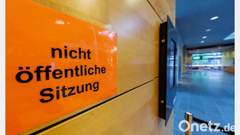 Im Prozess gegen einen 15-Jährigen, der einen 14 Jahre alten Mitschüler erschossen hat, hat die Staatsanwaltschaft ihr Plädoyer gesprochen. (Archivfoto) Bild: Daniel Karmann/dpa