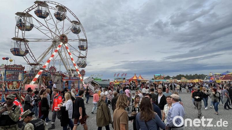 Das Deutsch-Amerikanische Volksfest lockt immer am ersten August-Wochenende die Massen auf den Truppenübungsplatz Grafenwöhr.. Bild: US-Armee Garnision Bavaria