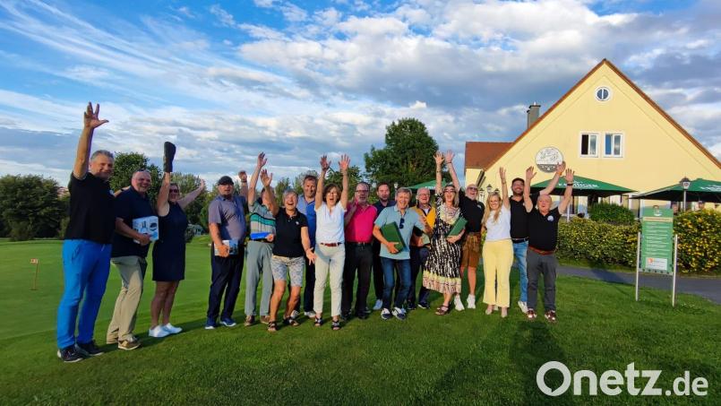 Preis des Präsidiums im Golfclub Stiftland. Bild: Franziska Grauvogel