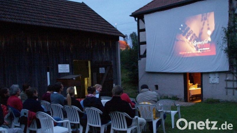 Die &quot;Hausfluss&quot;-Filmtage an der Alten Schießstätte in Neustadt verbinden anspruchsvolles Kino und gute Unterhaltung unter freiem Himmel – vorausgesetzt das Wetter spielt mit. Archivbild: spz